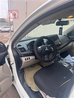 Mitsubishi Lancer EX